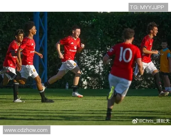 曼联U19青年队对决年青人U19球队精彩赛事回顾与分析